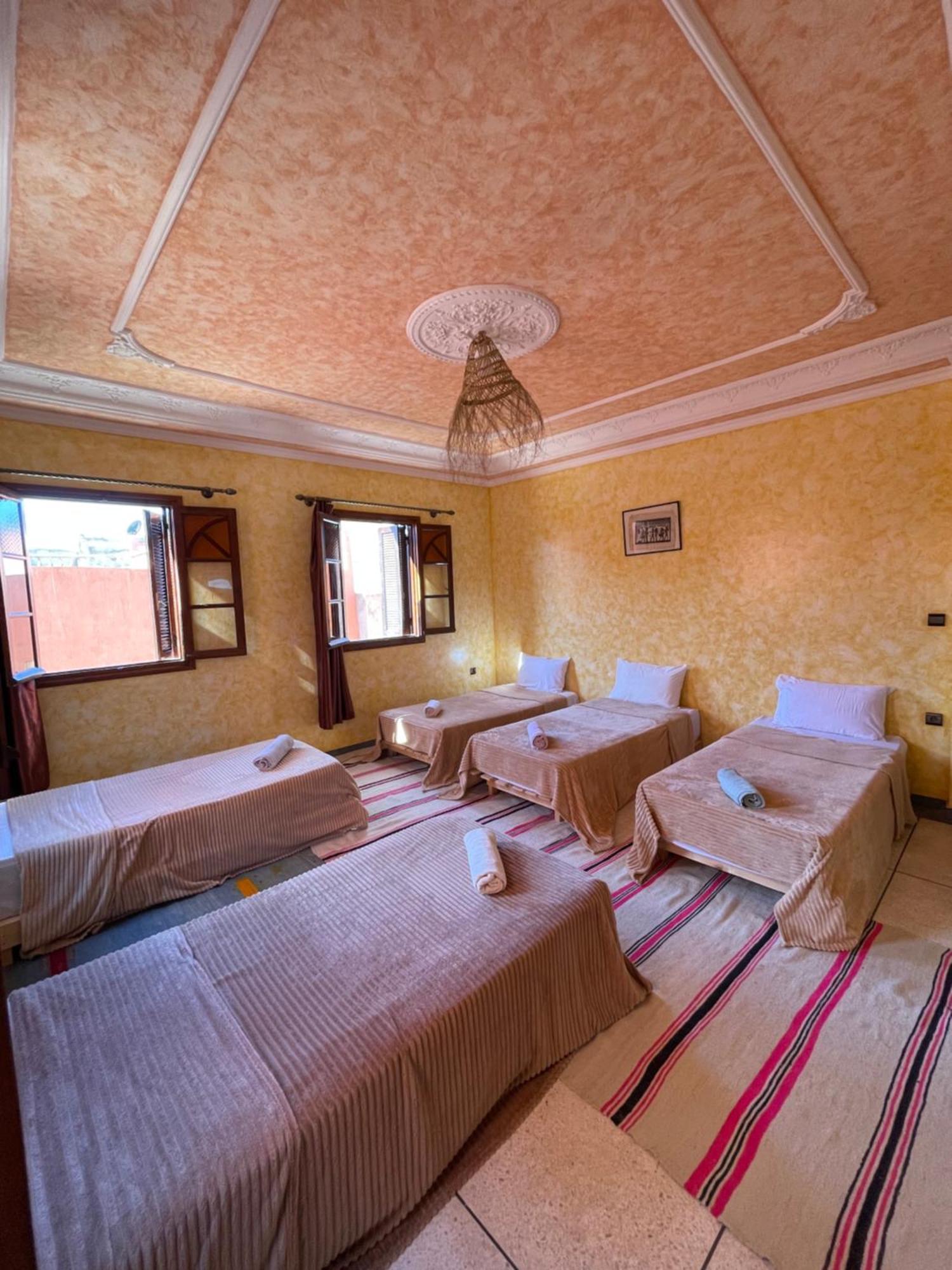 Berber Waves Surf House Hostel Tamraght Εξωτερικό φωτογραφία