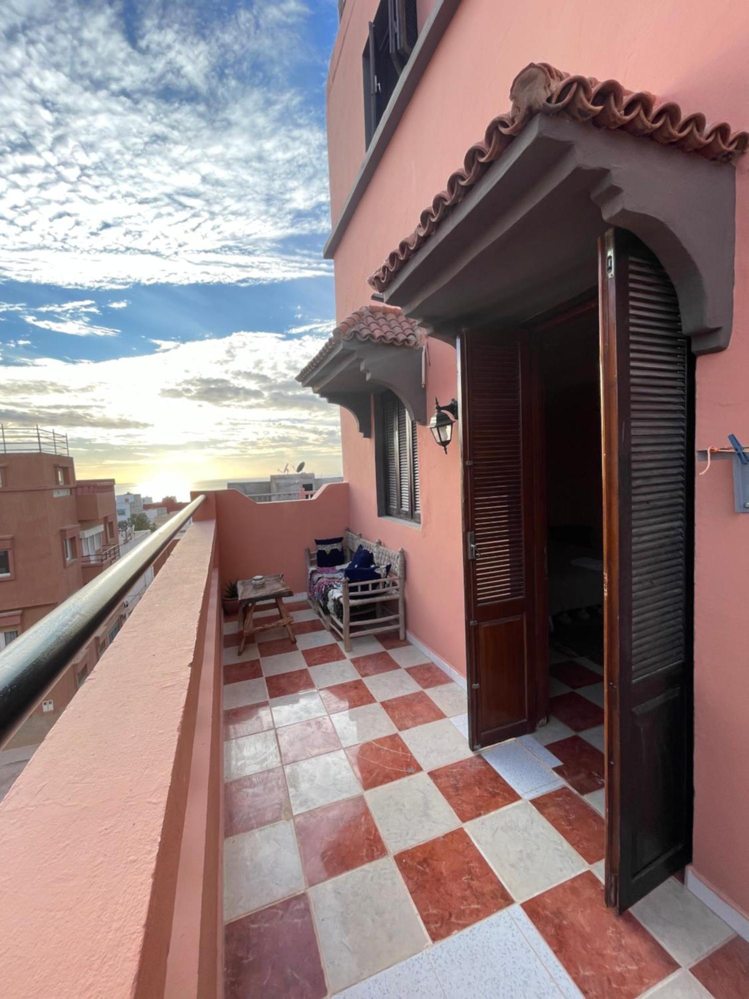 Berber Waves Surf House Hostel Tamraght Εξωτερικό φωτογραφία