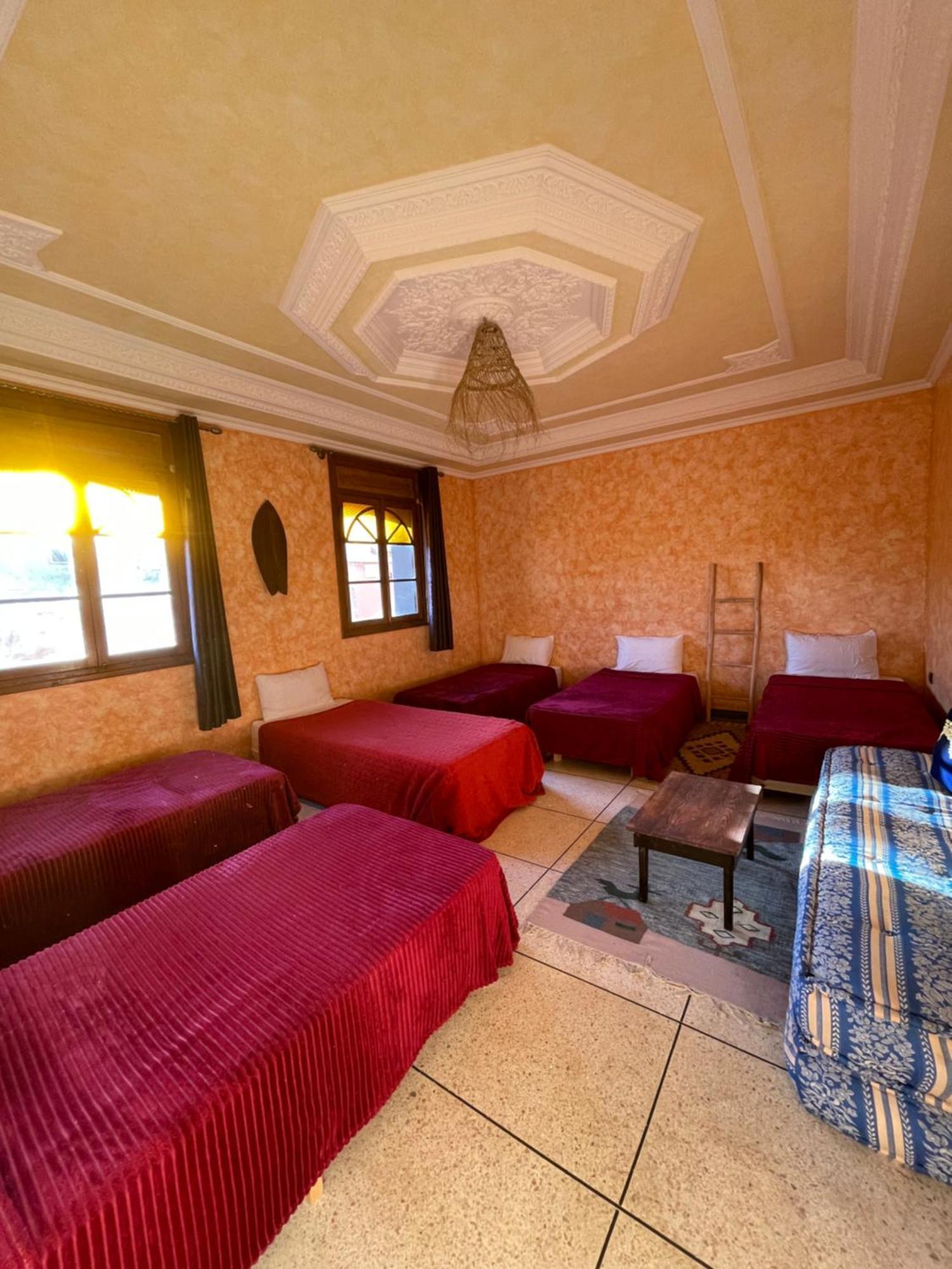 Berber Waves Surf House Hostel Tamraght Εξωτερικό φωτογραφία