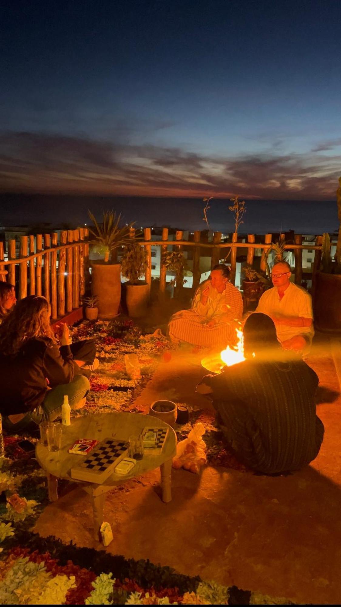 Berber Waves Surf House Hostel Tamraght Εξωτερικό φωτογραφία